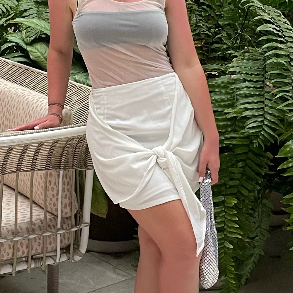 Forever21 White Tie Skirt S